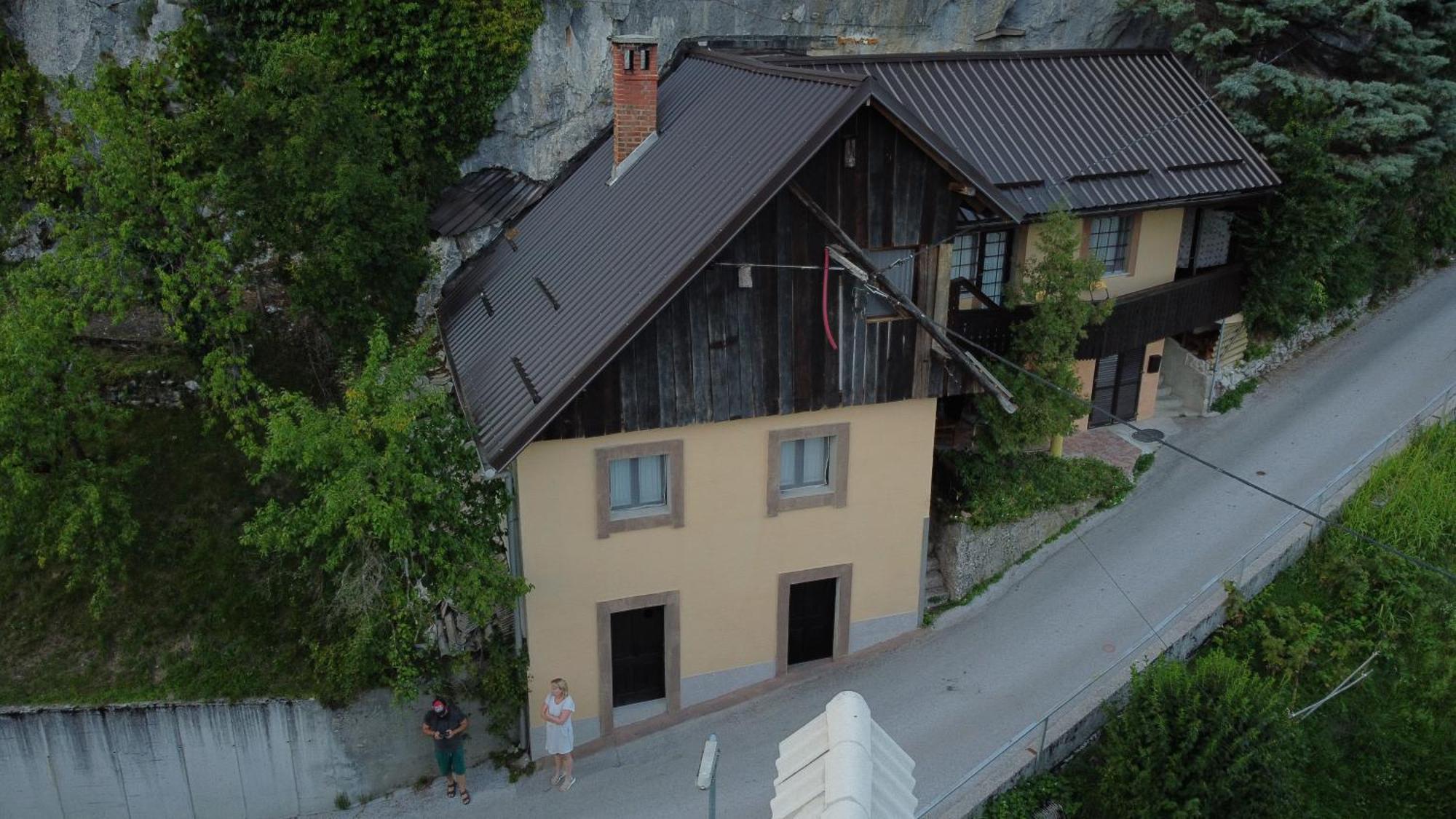 Apartments Under Rock Bled Exterior photo